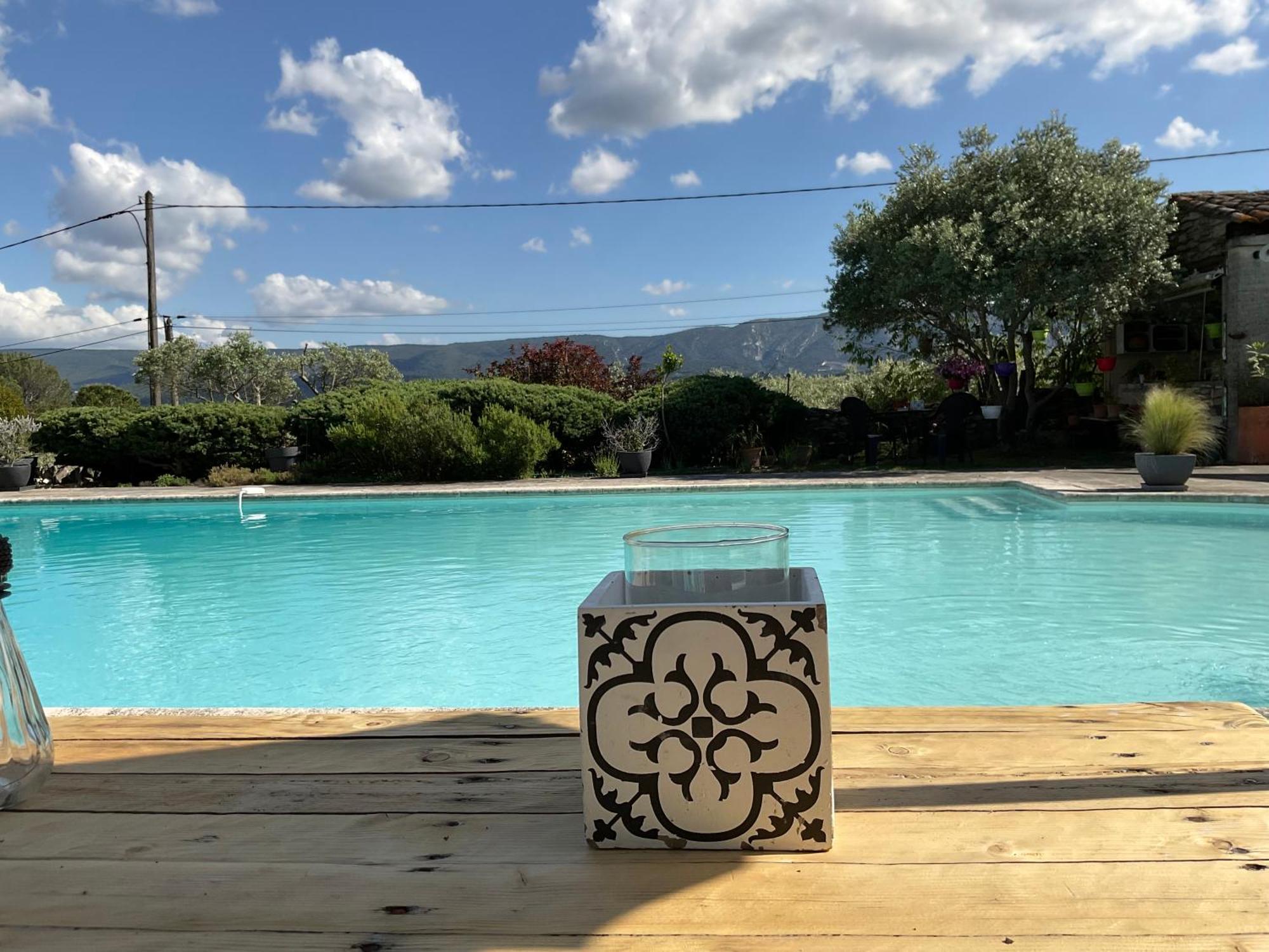 Chambre D'Hotes Chez Maguy B-Villa Makeire Gordes Exterior photo